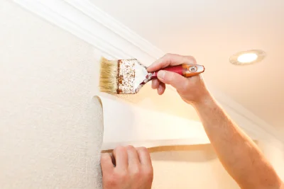 Pose de papier peint à Gabillou — revêtements muraux et toiles de verre